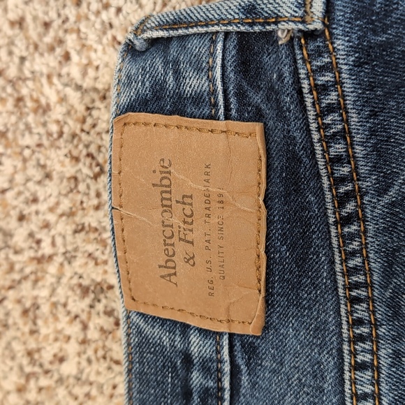 A&F Jeans - Picture 9 of 12